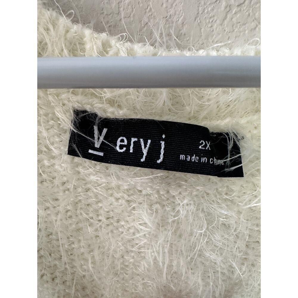Very J oversized soft tie long sleeve white cream sweater size 2X cozy oversized - Picture 2 of 6